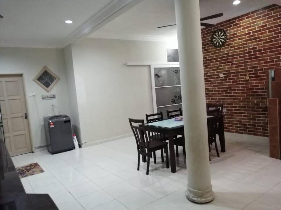 Sri Wang Homestay @ Arau Extérieur photo